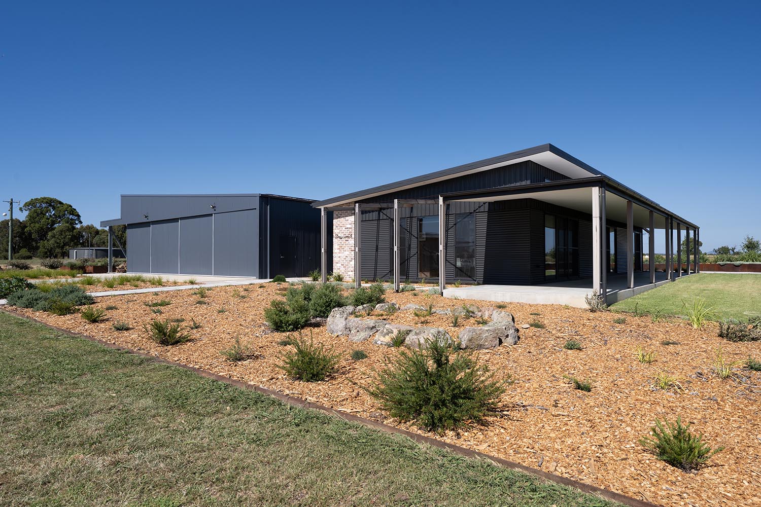 rylstone-mudgee-accommodation-unique-luxury